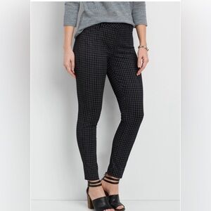 Skinny leg dress pants